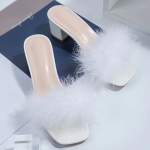 Bridal fluffy sandal/slippers